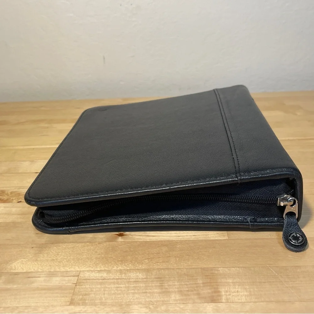 Franklin Covey Vintage Full Grain Leather Zip Around Planner Binder Organizer